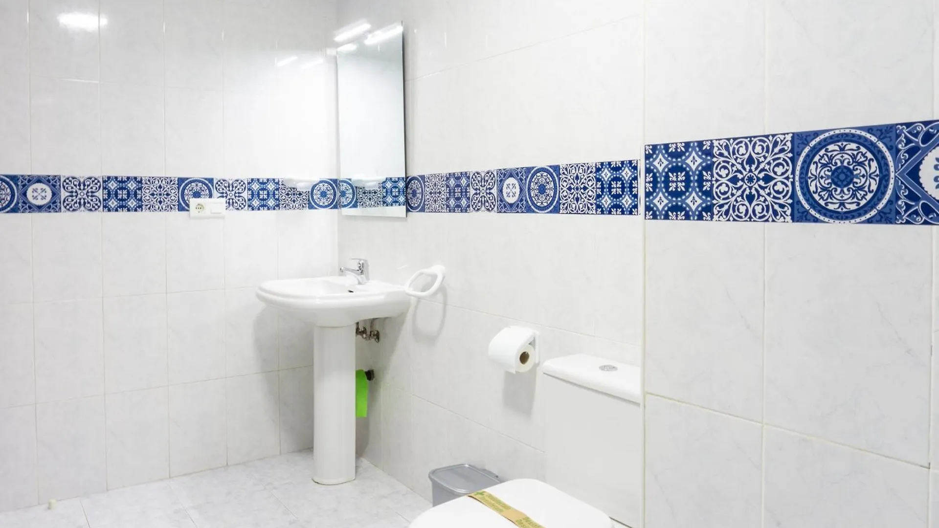 Picasso Beach Flat Fuengirola