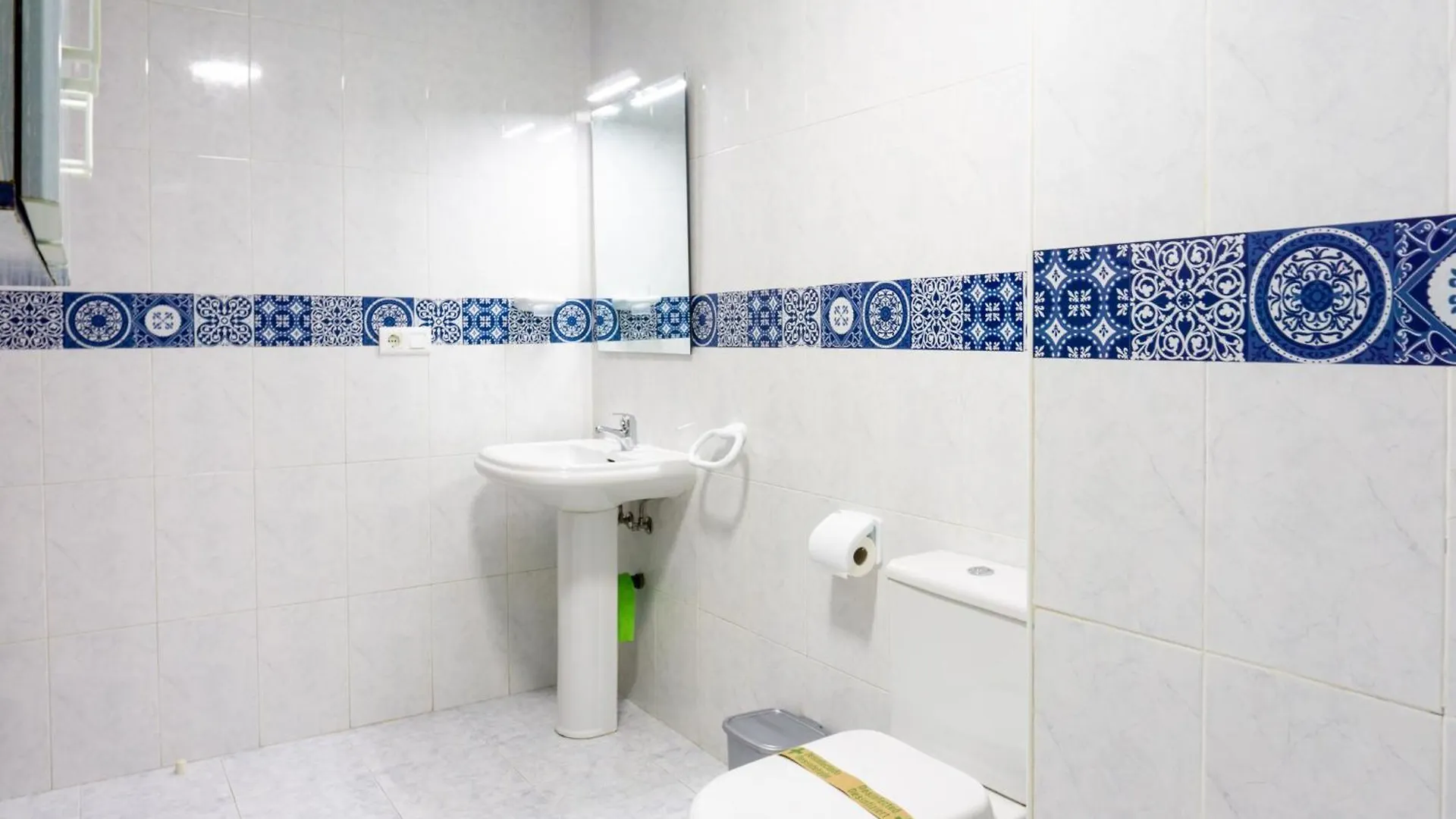 Picasso Beach Flat Fuengirola 0*,